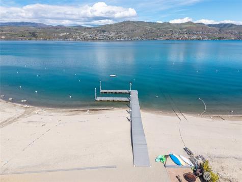 60 S Lakeshore Road Chelan WA 98816