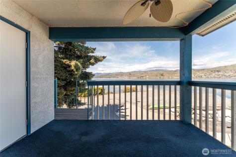 60 S Lakeshore Road Chelan WA 98816