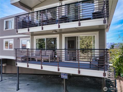2830 NW 56th Street Seattle WA 98107