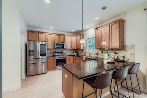 20402 124th Avenue NE Bothell WA 98011