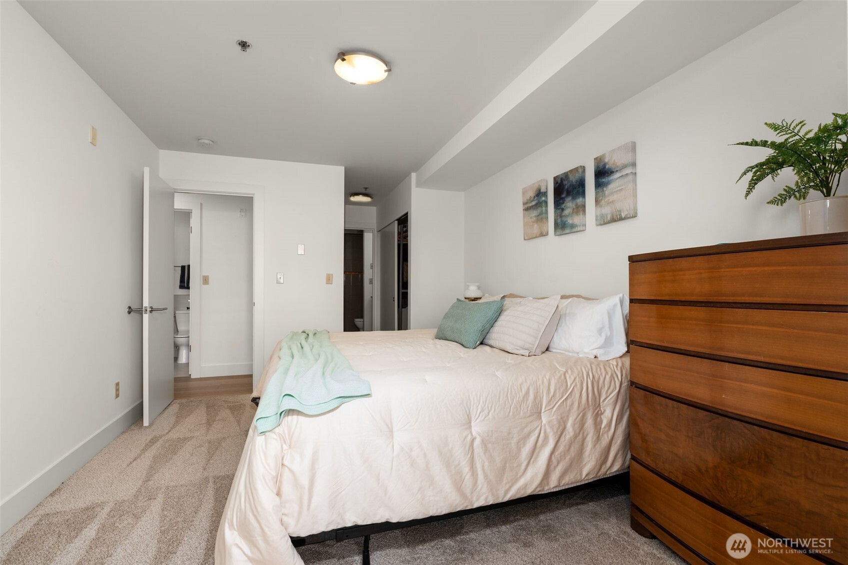 500 Fifth Avenue W Seattle WA 98119