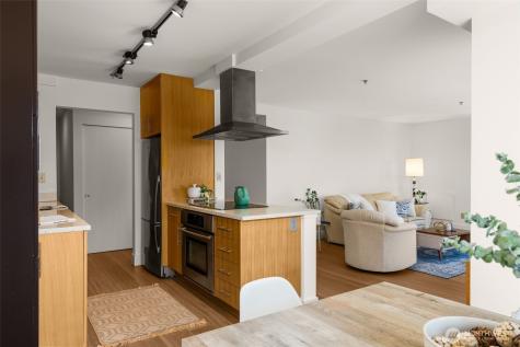 500 Fifth Avenue W Seattle WA 98119