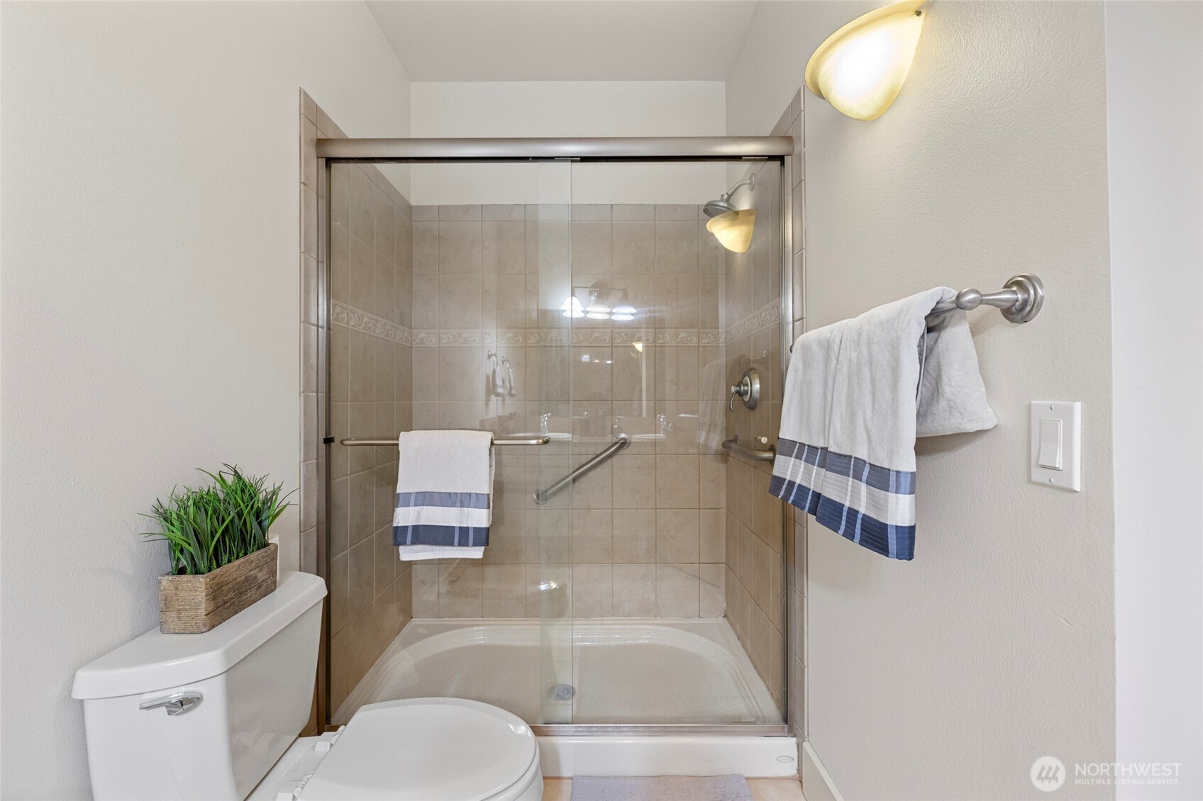 1419 Digby Mount Vernon WA 98274
