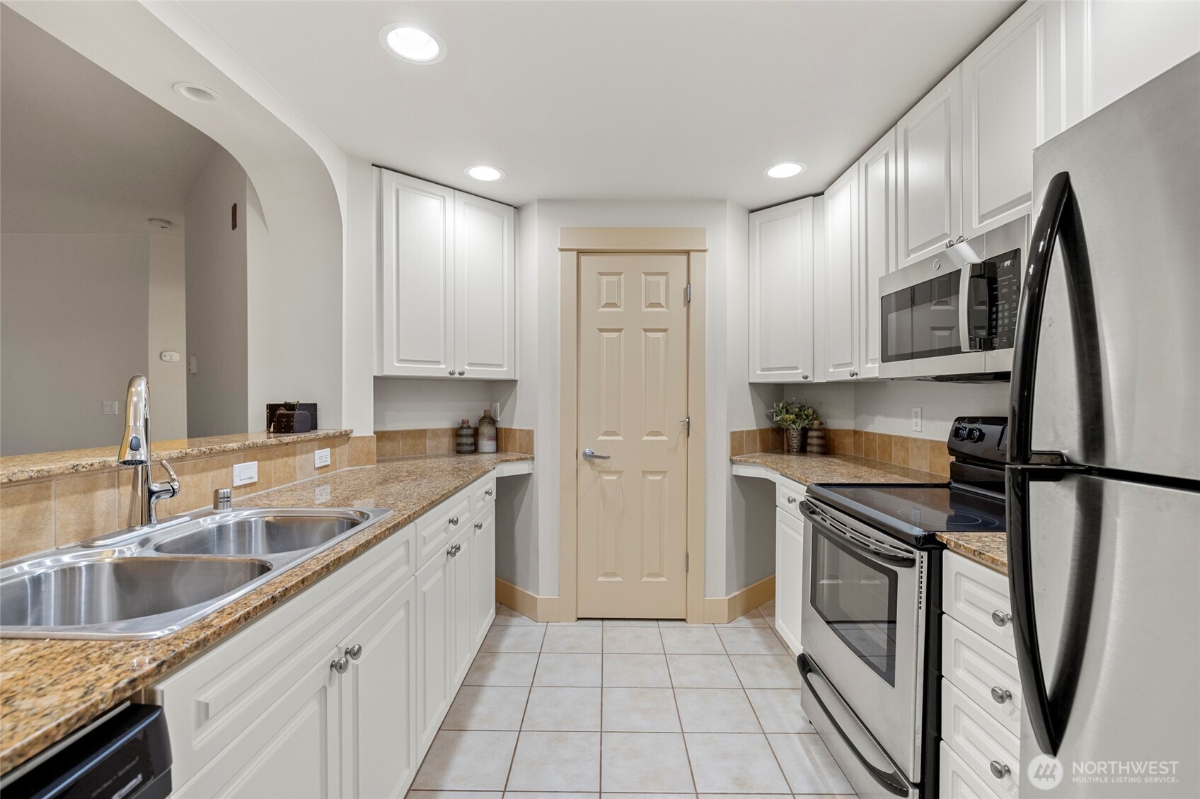 1419 Digby Mount Vernon WA 98274