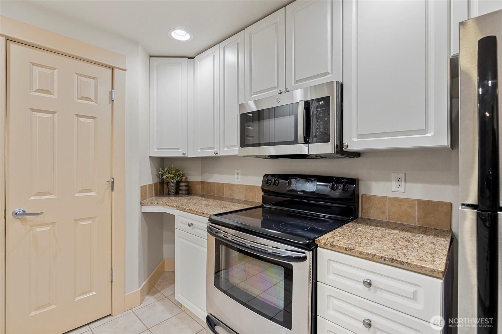 1419 Digby Mount Vernon WA 98274