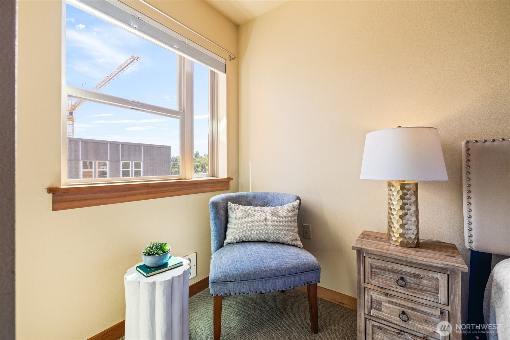 827 Hiawatha Place S Seattle WA 98144
