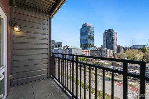 699 John Street Seattle WA 98109