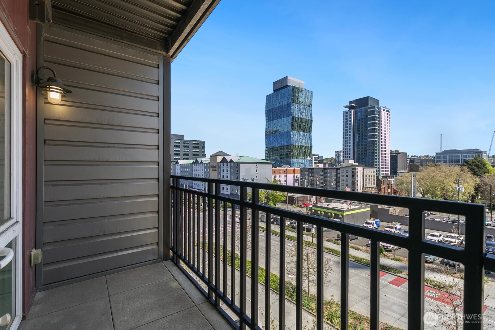 699 John Street Seattle WA 98109