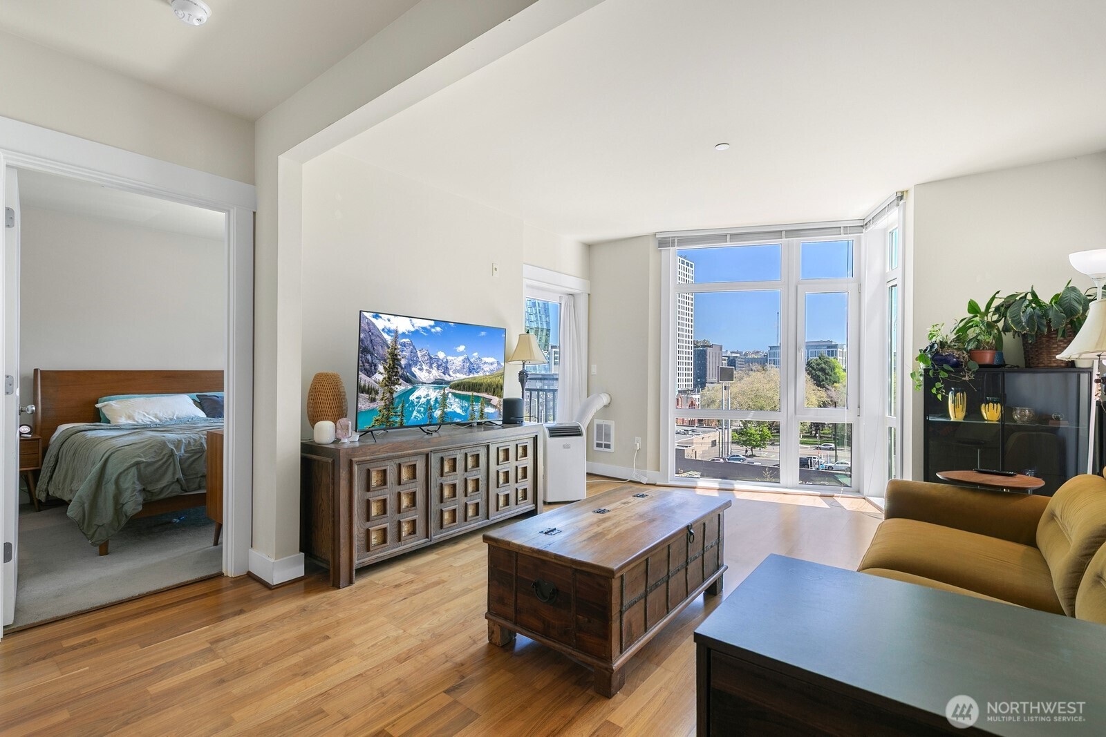 699 John Street Seattle WA 98109