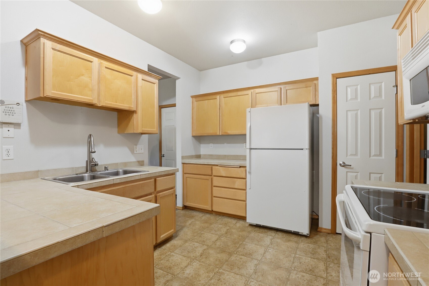 8017 Custer Road SW Lakewood WA 98499
