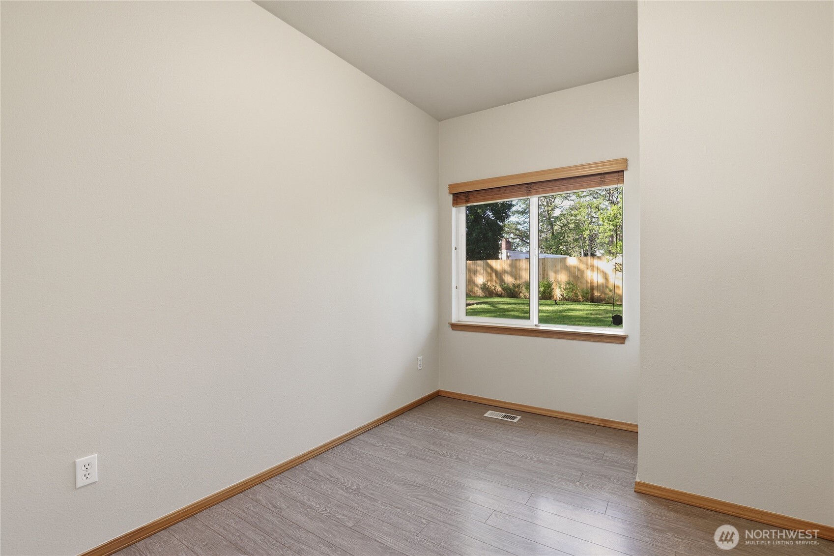 8017 Custer Road SW Lakewood WA 98499