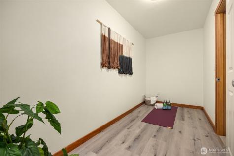 300 Wyatt Way NE Bainbridge Island WA 98110