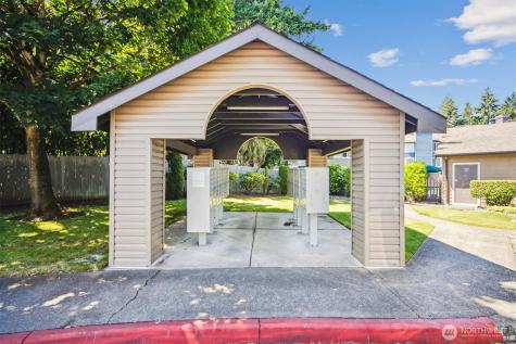 26205 116th Avenue SE Kent WA 98030