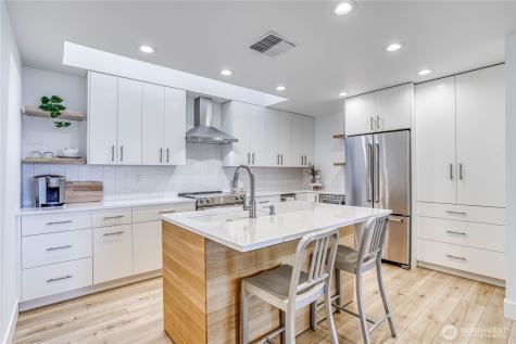 11415 S Lakeshore Road Chelan WA 98816