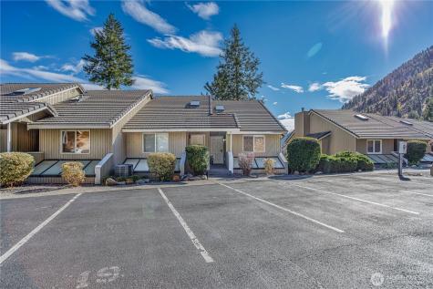 11415 S Lakeshore Road Chelan WA 98816