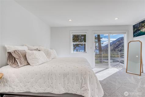 11415 S Lakeshore Road Chelan WA 98816