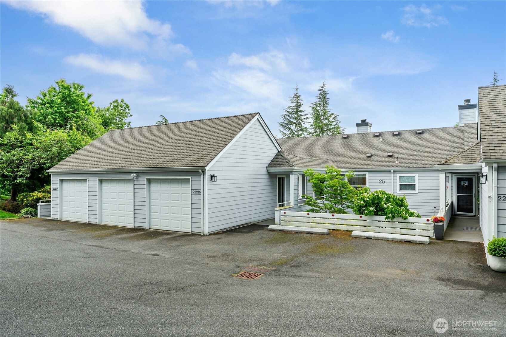 22215 SE 42nd Lane Issaquah WA 98029