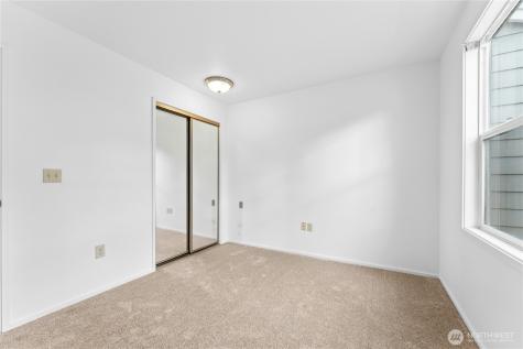 22215 SE 42nd Lane Issaquah WA 98029
