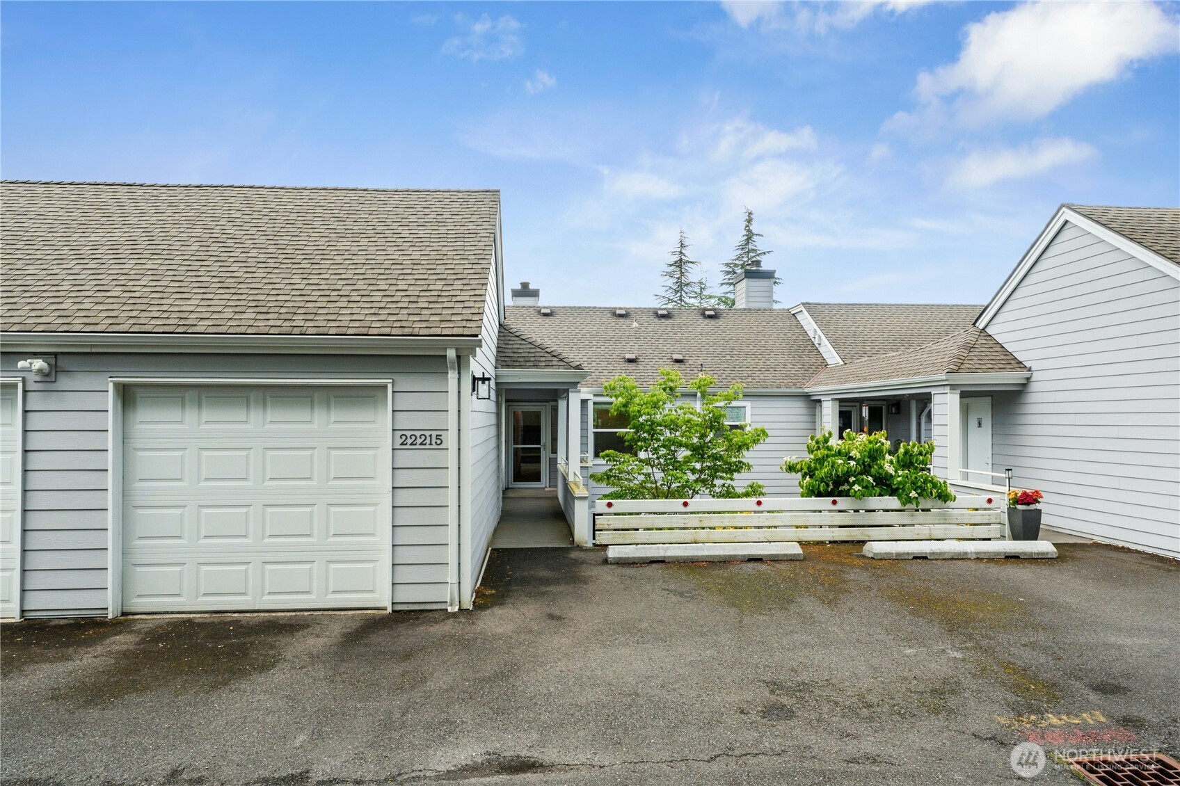 22215 SE 42nd Lane Issaquah WA 98029