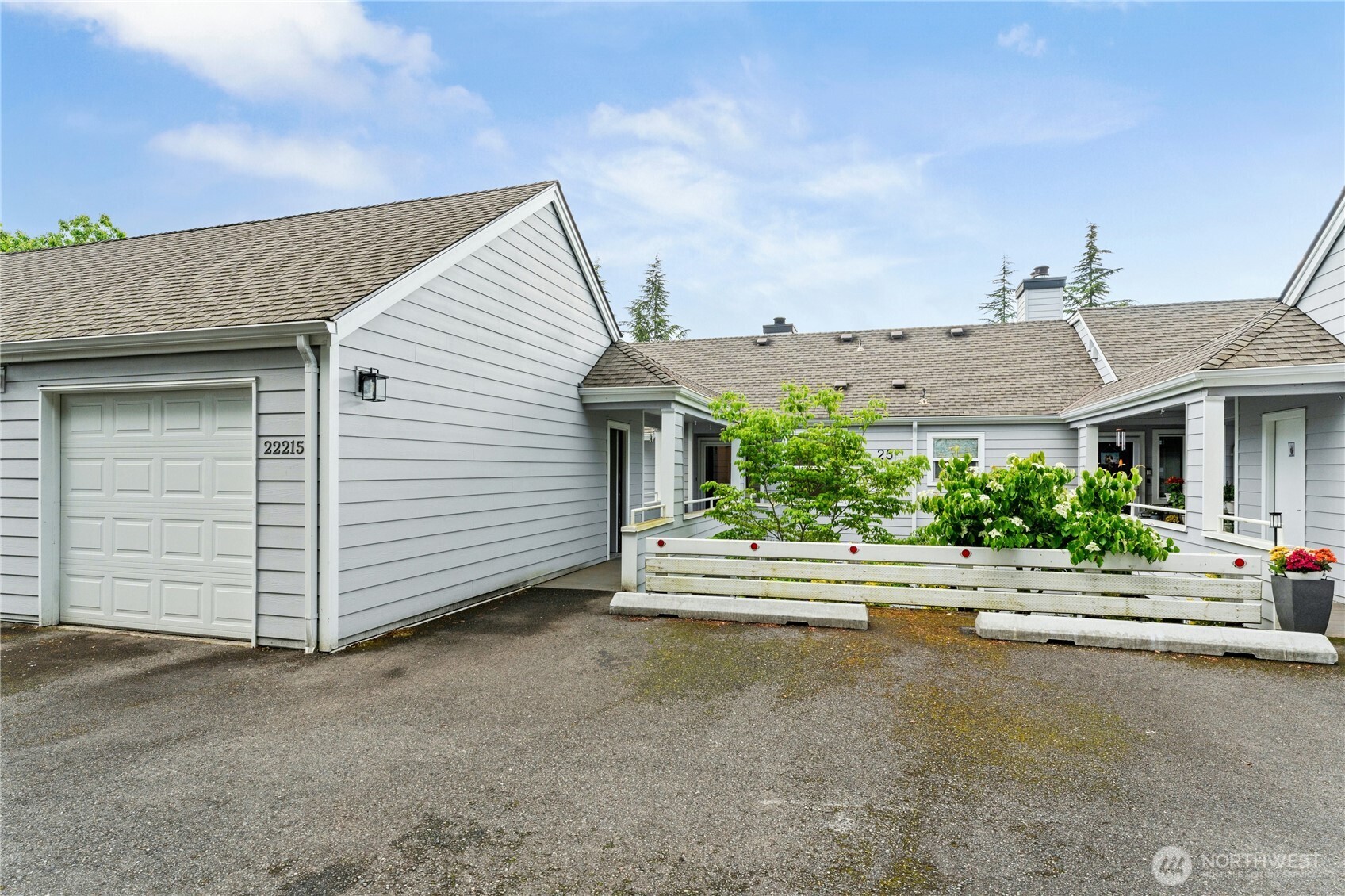 22215 SE 42nd Lane Issaquah WA 98029