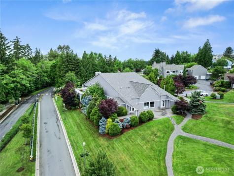 22215 SE 42nd Lane Issaquah WA 98029