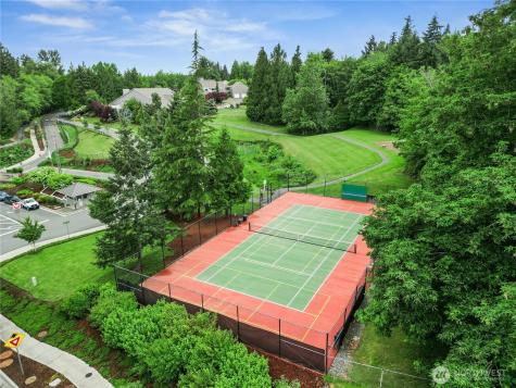 22215 SE 42nd Lane Issaquah WA 98029