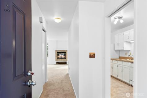22215 SE 42nd Lane Issaquah WA 98029
