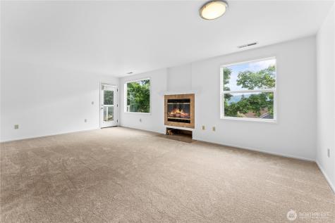22215 SE 42nd Lane Issaquah WA 98029