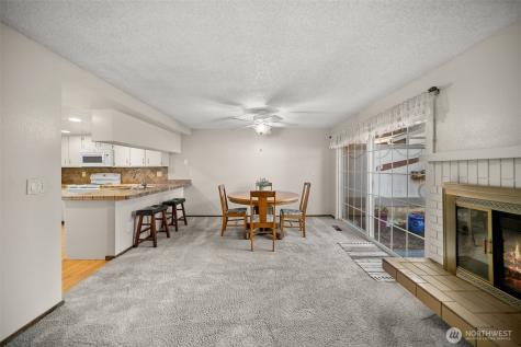 1310 Castlerock Avenue Wenatchee WA 98801