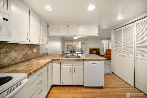 1310 Castlerock Avenue Wenatchee WA 98801