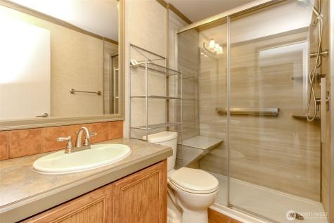 27470 149th Avenue SE Kent WA 98042