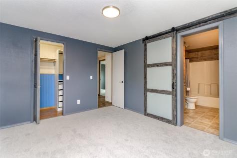 27470 149th Avenue SE Kent WA 98042