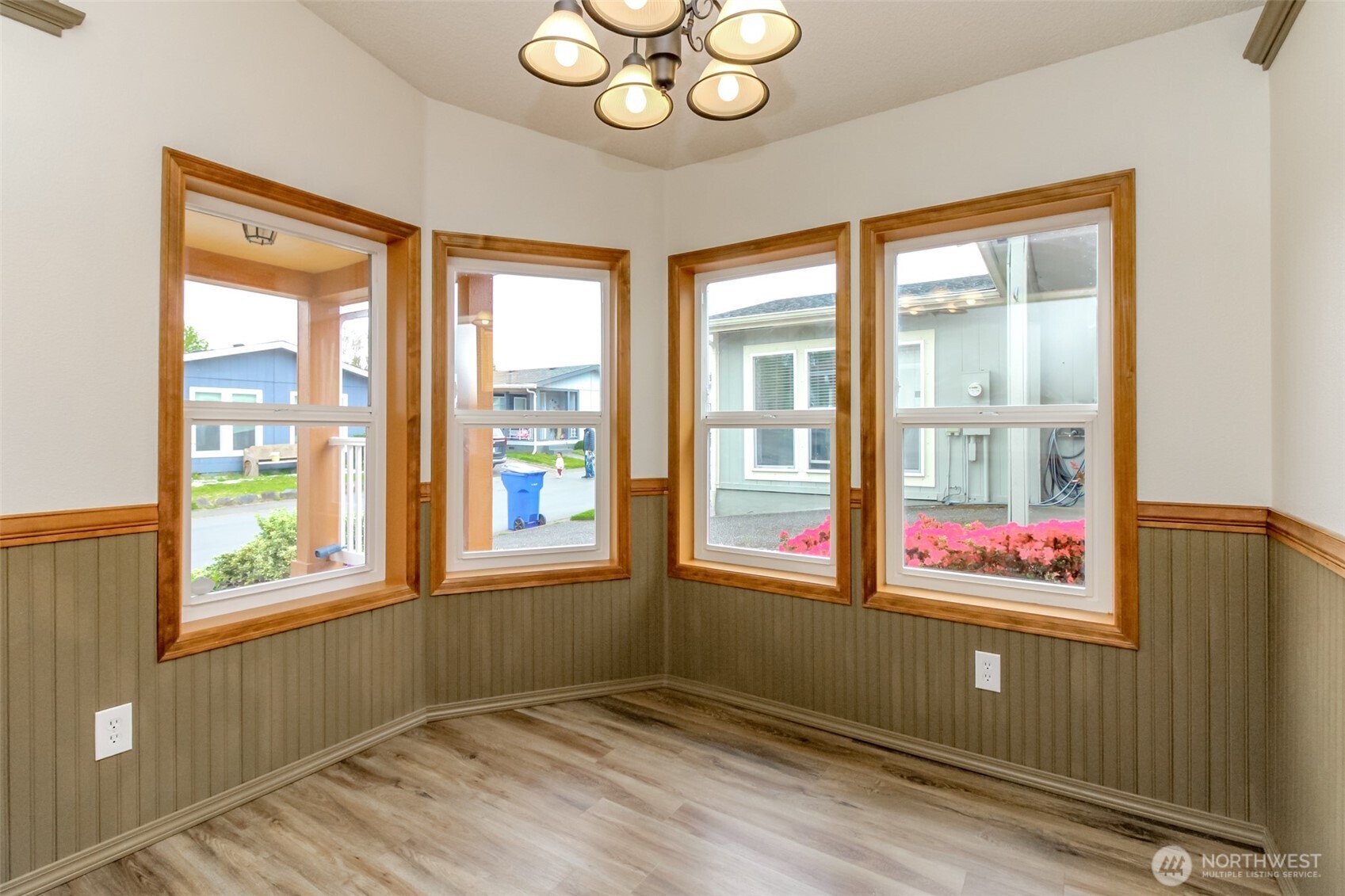 27470 149th Avenue SE Kent WA 98042