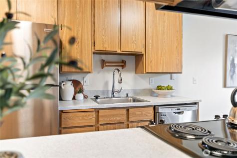 25720 114th Avenue SE Kent WA 98030