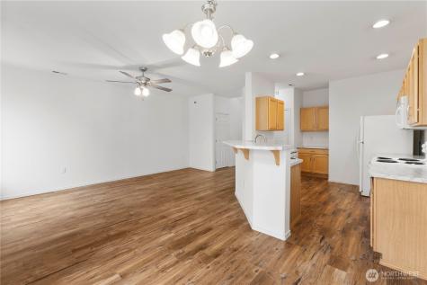 3220 SE 12th Street Renton WA 98058