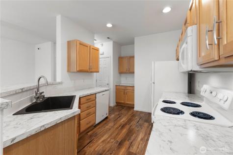 3220 SE 12th Street Renton WA 98058
