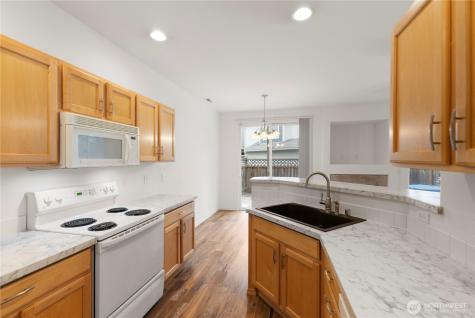 3220 SE 12th Street Renton WA 98058