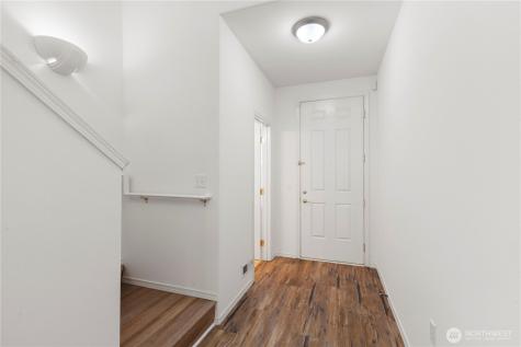 3220 SE 12th Street Renton WA 98058