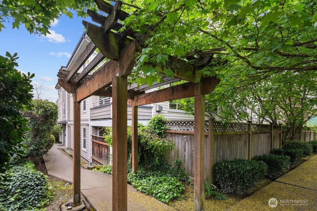 10549 Stone Ave N Seattle WA 98133