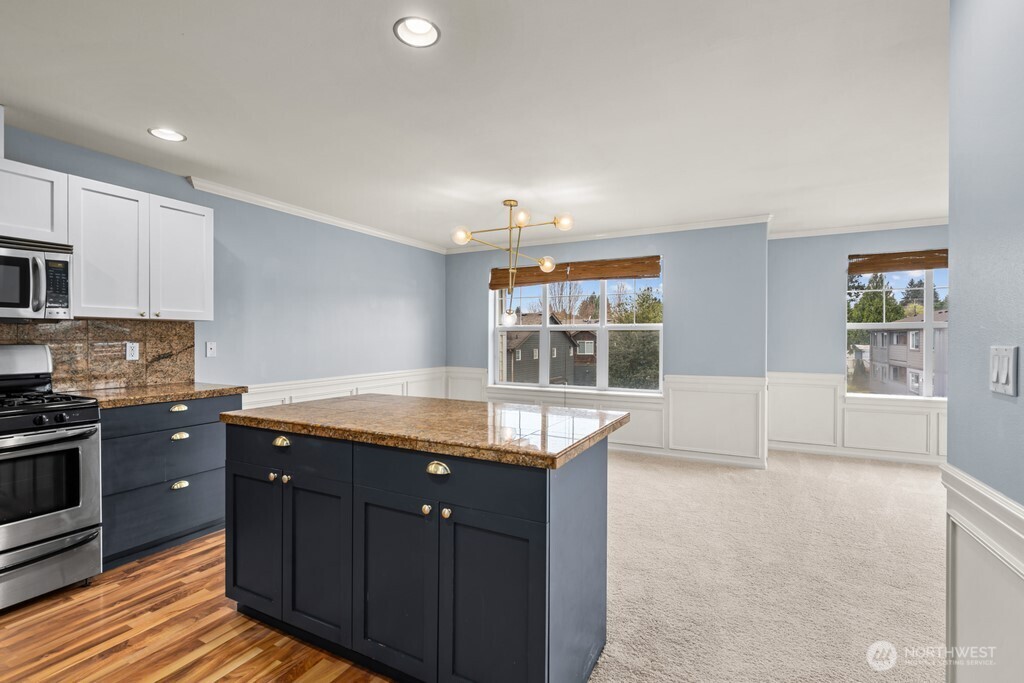 10549 Stone Ave N Seattle WA 98133