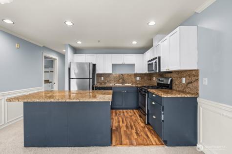 10549 Stone Ave N Seattle WA 98133