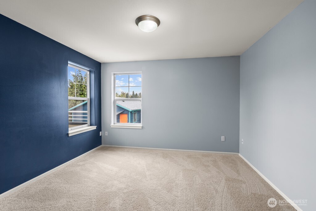 10549 Stone Ave N Seattle WA 98133