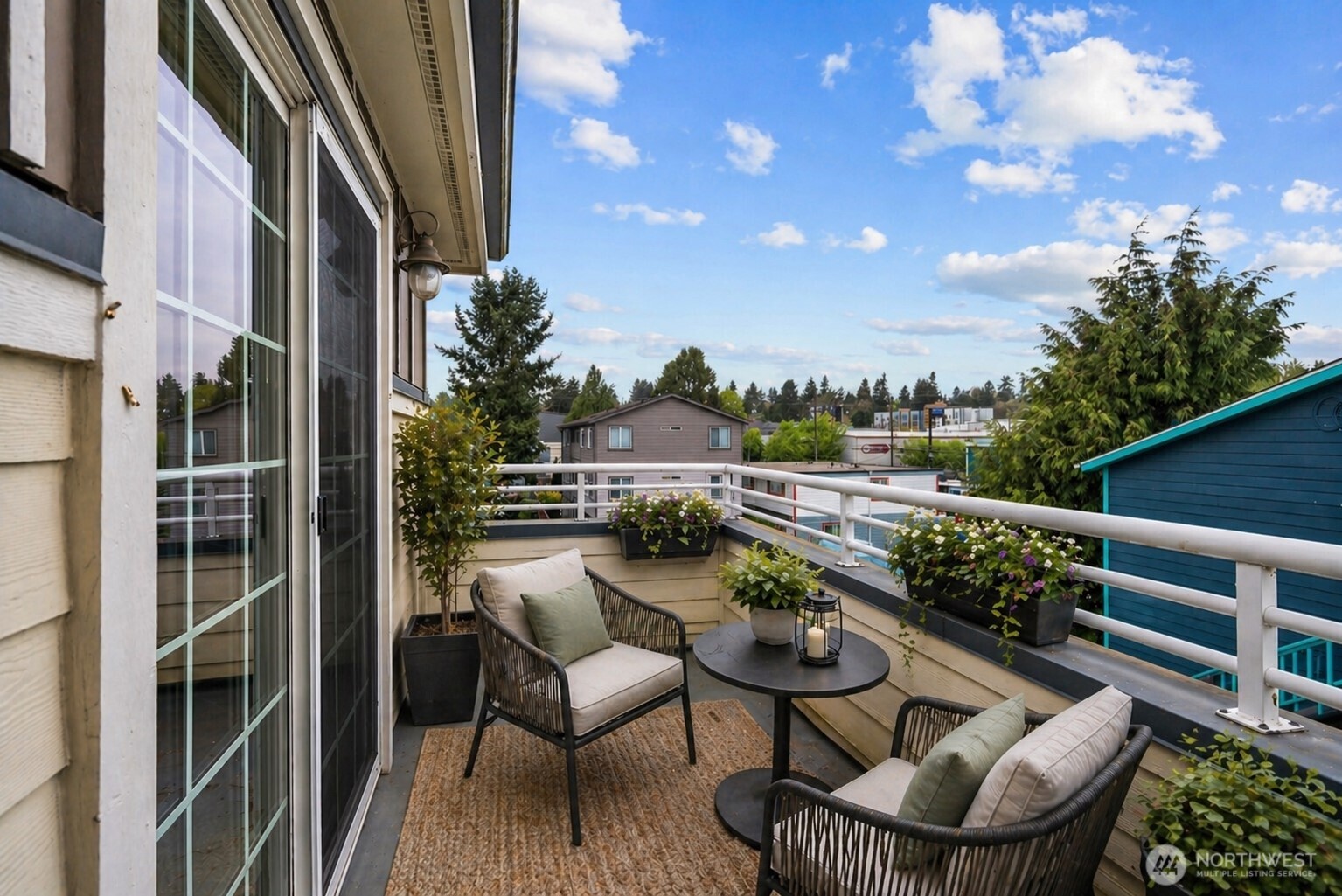 10549 Stone Ave N Seattle WA 98133