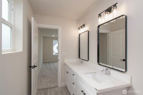 41 Sussex Court Sequim WA 98382