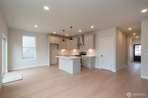 41 Sussex Court Sequim WA 98382