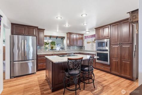 25309 144th Avenue SE Kent WA 98042