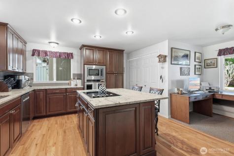 25309 144th Avenue SE Kent WA 98042