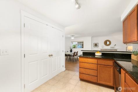 10022 NE 120th Lane Kirkland WA 98034