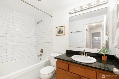 10022 NE 120th Lane Kirkland WA 98034