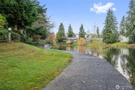 6439 139th Avenue NE Redmond WA 98052